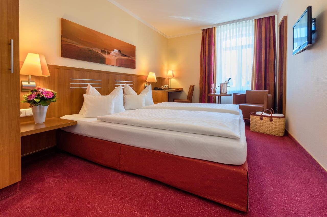 Hotel Vis A Vis Lindau  Eksteriør bilde